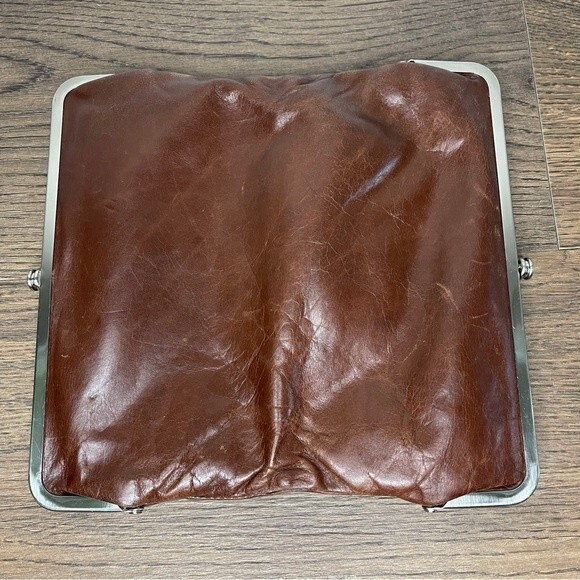 HOBO Womens Lauren Clutch Wallet Leather Floral Lining - EUC - Picture 13 of 16